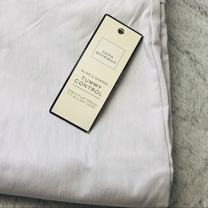 NWT Dana Buchman White Tummy Control Pant